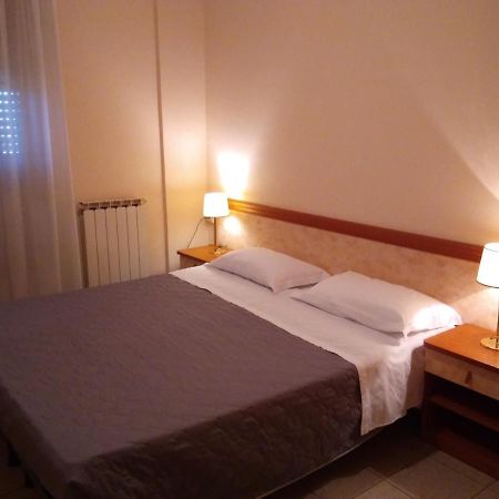 Hotel Rose&Crown كوريدجو المظهر الخارجي الصورة