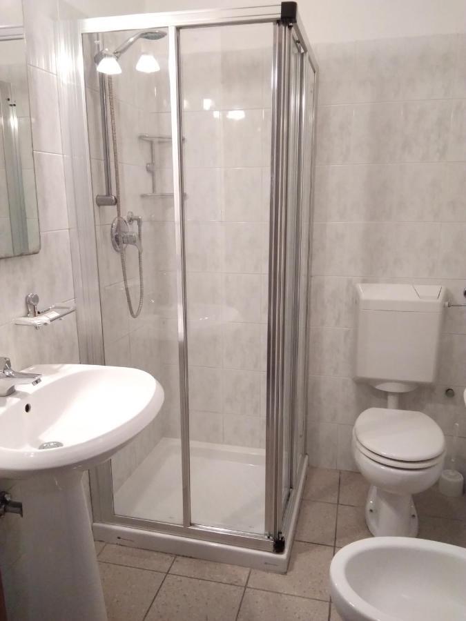 Hotel Rose&Crown كوريدجو المظهر الخارجي الصورة