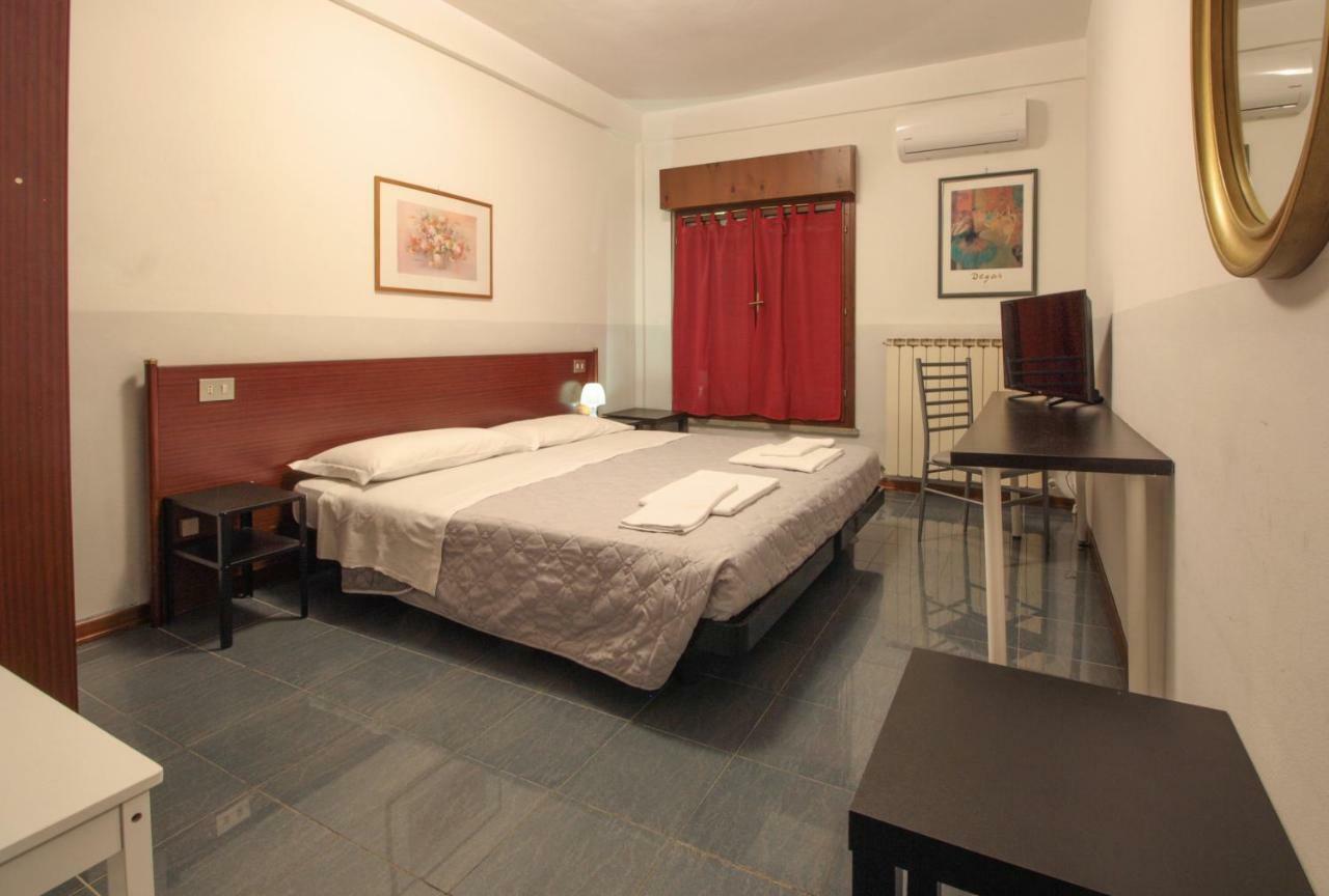 Hotel Rose&Crown كوريدجو المظهر الخارجي الصورة
